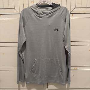 Under Armour Men's Drift Tide UA Tech Knit Performance Hoodie in Titan Gray